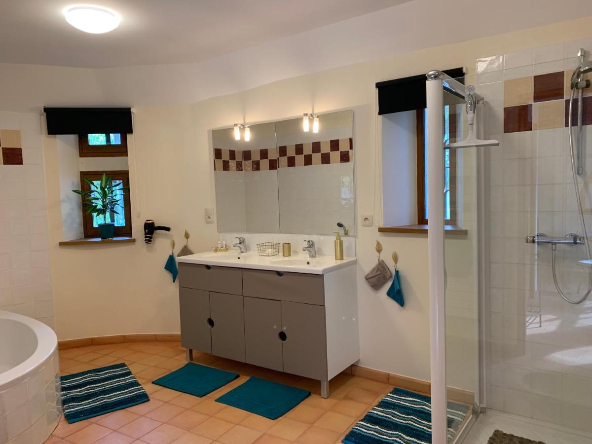 La Voutee 5 Epis Avec Bain Finlandais Prive Au Manoir Du Charme Gorges Du Tarn Bed & Breakfast Quezac  Ngoại thất bức ảnh