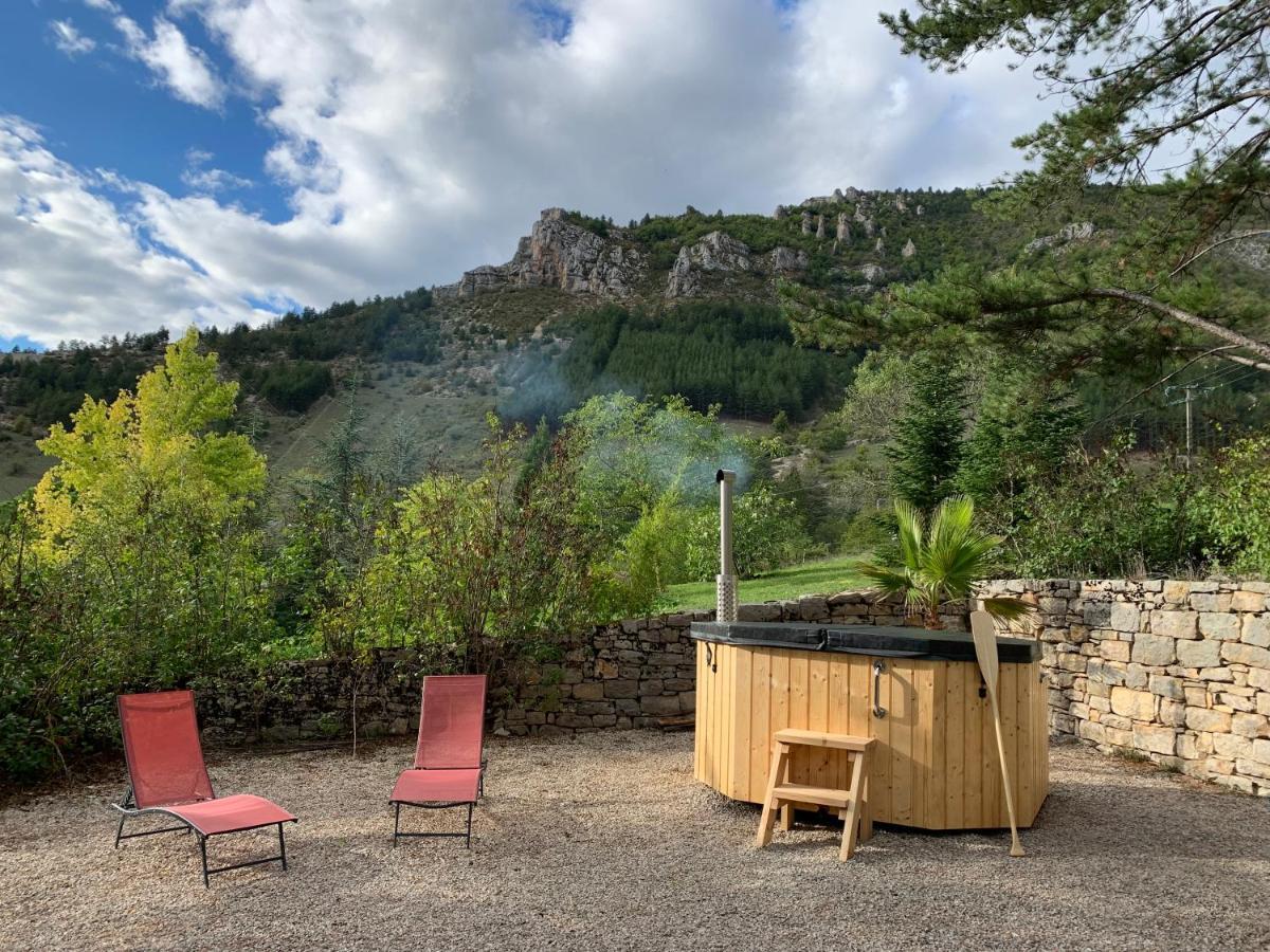 La Voutee 5 Epis Avec Bain Finlandais Prive Au Manoir Du Charme Gorges Du Tarn Bed & Breakfast Quezac  Ngoại thất bức ảnh