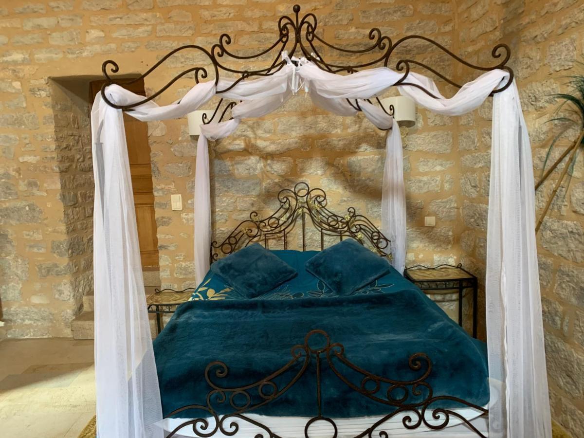 La Voutee 5 Epis Avec Bain Finlandais Prive Au Manoir Du Charme Gorges Du Tarn Bed & Breakfast Quezac  Ngoại thất bức ảnh