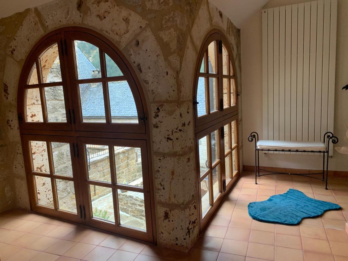 La Voutee 5 Epis Avec Bain Finlandais Prive Au Manoir Du Charme Gorges Du Tarn Bed & Breakfast Quezac  Ngoại thất bức ảnh